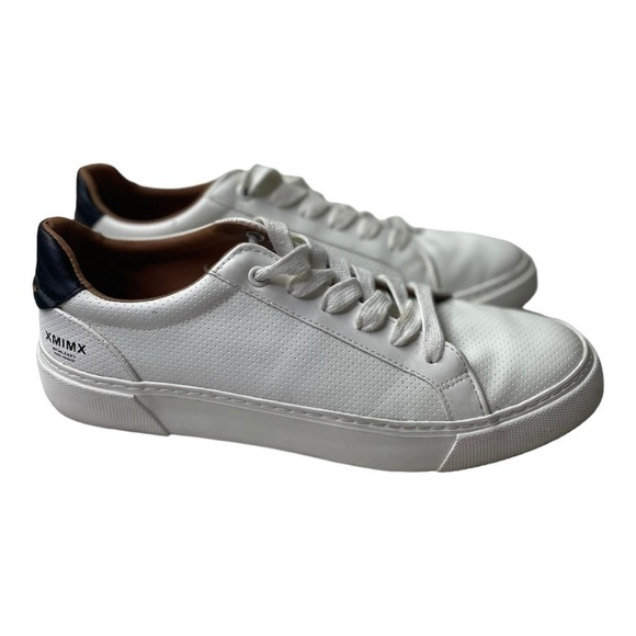 ASOS Design Men’s Poyamide Trainer White Sneakers - Picture 4 of 9